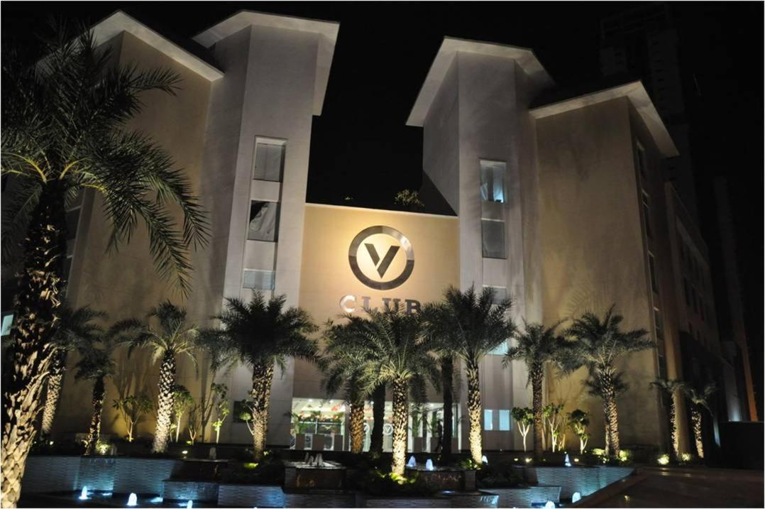 V Retreat Gurgaon Otel Dış mekan fotoğraf